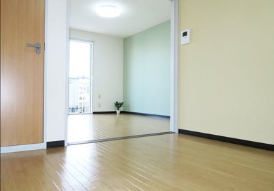 【居間・リビング】 | ハイツ清水J