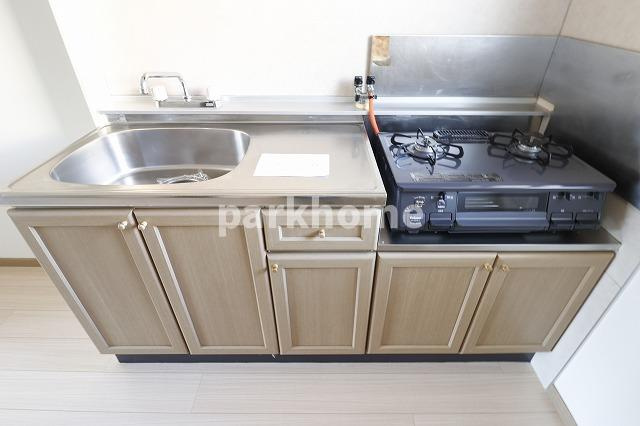 ウイング神田A棟のキッチン|きれいなキッチンです