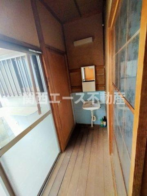  | 黒谷２丁目貸家