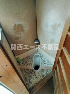  | 黒谷２丁目貸家