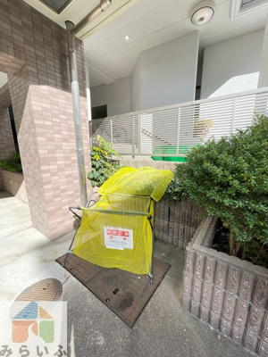 【エントランス】 | バニスター王山