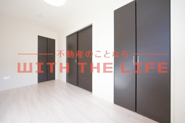 クレジデンス梅満【10,000円キャッシュバック対象物件】の洋室|スタンダードな洋室です