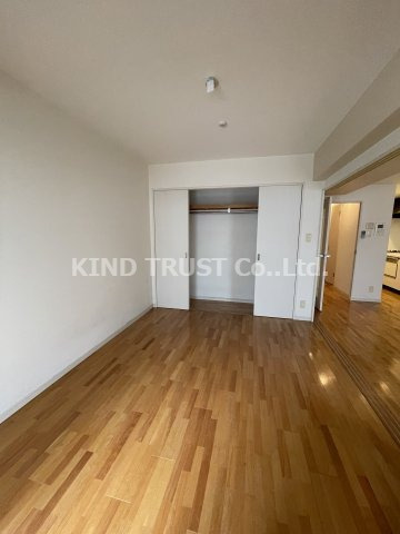 プレサンスNEO中之島公園の洋室|広々とした洋室です