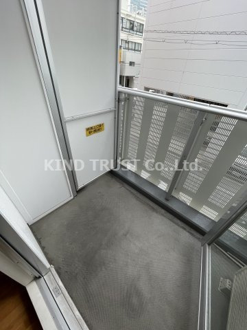 プレサンスNEO中之島公園のバルコニー|開放的で明るい空間を演出してくれるバルコニーです