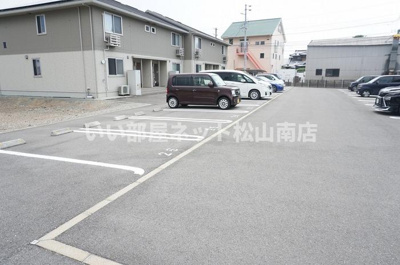 【駐車場】 | エントピアⅡ