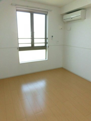 【内装】 | モデッサはる