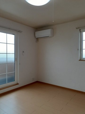 【居間・リビング】 | ミルキーウェイ　Ｂ | 居間です