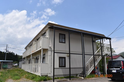 【外観】 | メゾン渡部Ａ・Ｂ（田島）