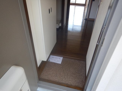 【玄関】 | メゾン渡部Ａ・Ｂ（田島）