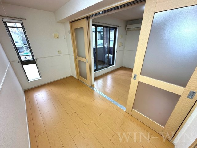 モデッサはるの洋室