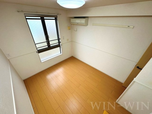 モデッサはるの寝室