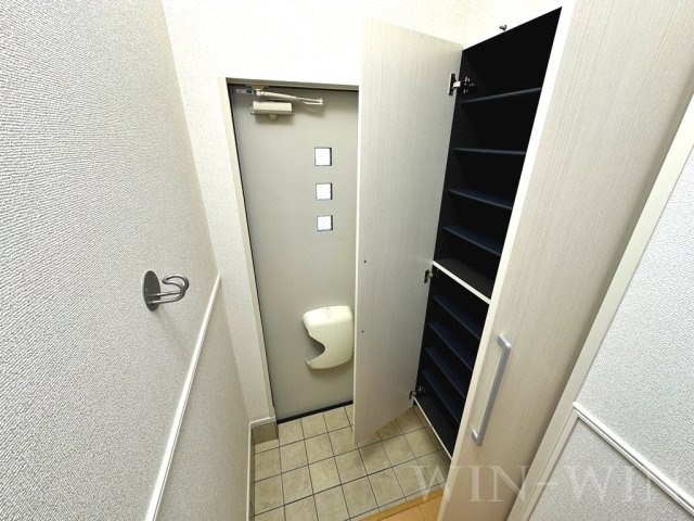 モデッサはるの玄関