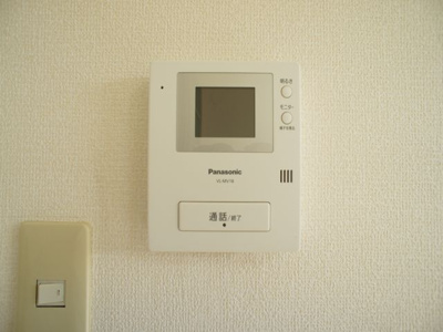 【セキュリティ】 | ラフォーレ・アバンセA | 訪問者の確認ができるTVドアホン付きです♪