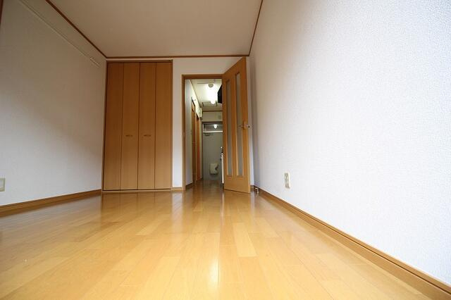 サンハイツ　Ａ棟の収納|間取り反転タイプの写真です。現況優先となります。