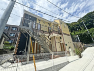 横浜市金沢区富岡東３丁目のアパートの画像