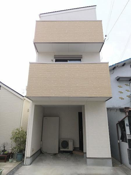 南野口町　中古一戸建ての外観|木造3階建て