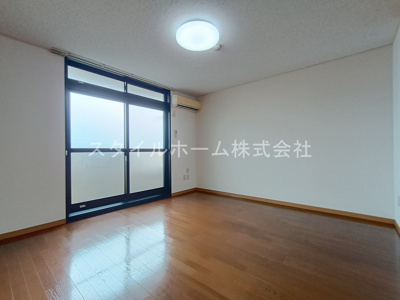 【寝室】 | Pine　Well駅前　B棟