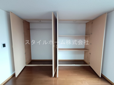 【収納】 | Pine　Well駅前　B棟