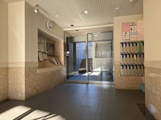 【エントランス】