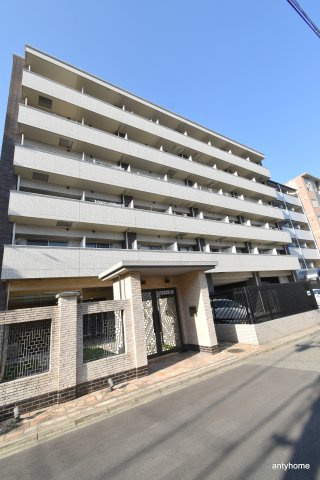 プレジオ江坂　仲介手数料無料の外観