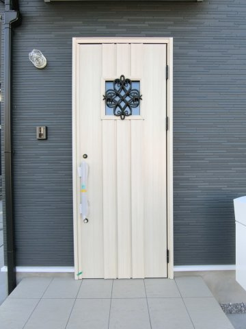 【その他】 | 小川町１丁目戸建賃貸住宅 | 玄関外側