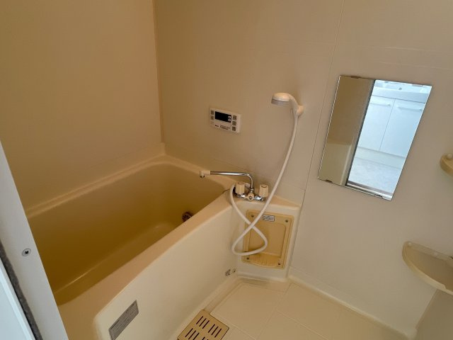 メゾンドエトワールの浴室