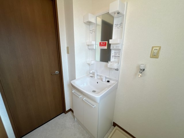 メゾンドエトワールの洗面所