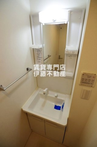 belle ville Hiranakaの洗面所|独立洗髪洗面化粧台