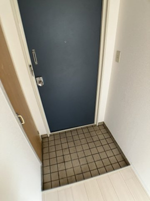 【玄関】 | コーポラス野里