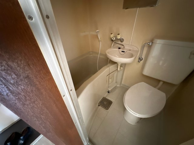 ノーブル青山Ⅰの浴室