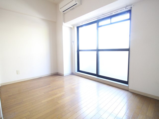 ハウスパーク長居の居間・リビング