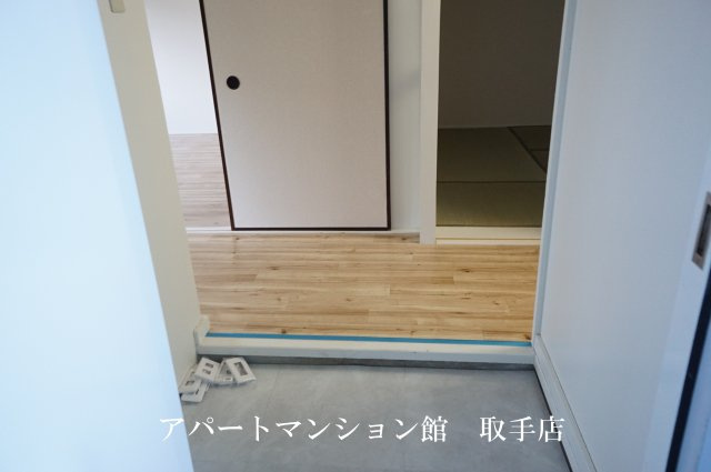 ビレッジハウス台宿2号棟の玄関