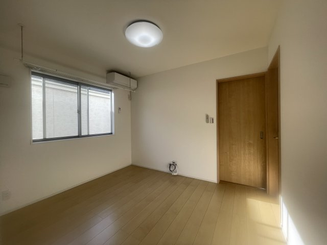 コンプレの寝室