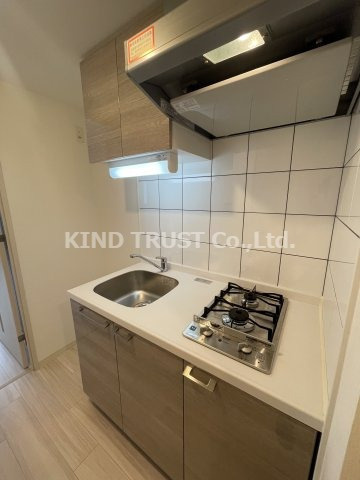 エスリード南森町のキッチン|お料理しやすいキッチンです