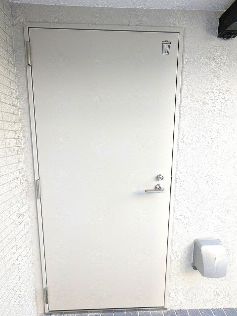 GEO ENT上野松が谷のその他共用部分|24時間利用可能なゴミ置場です
