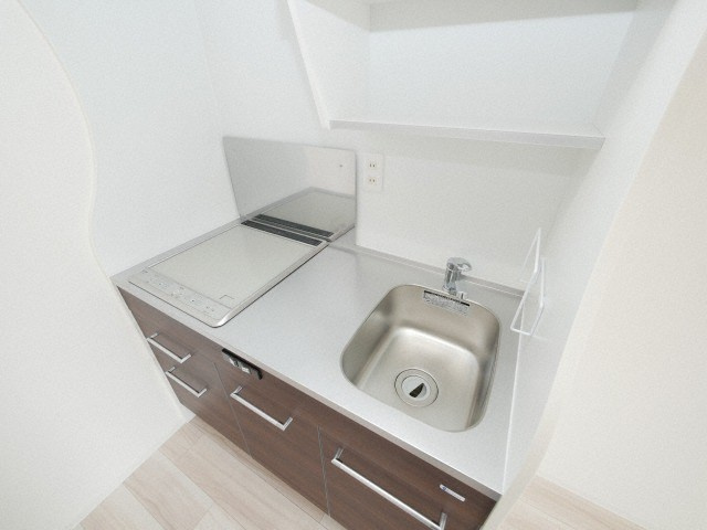 大阪市中央区船越町２丁目の賃貸マンションのキッチン