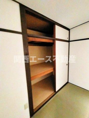  | 宝町貸家
