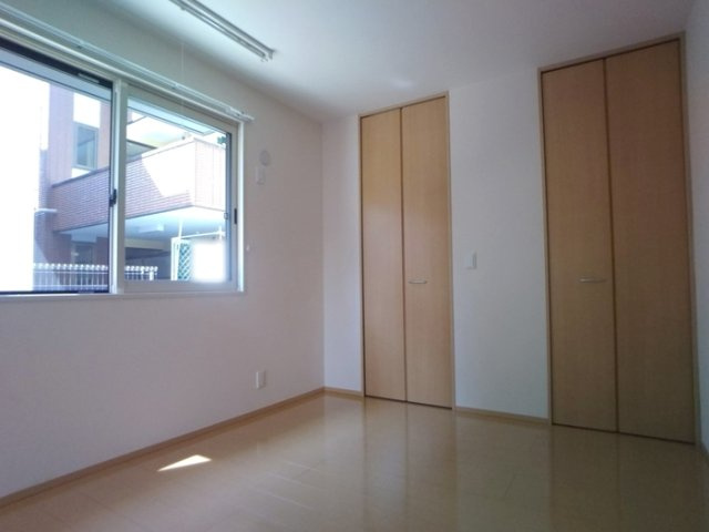 シリエジオ甲子園六番館の居間・リビング