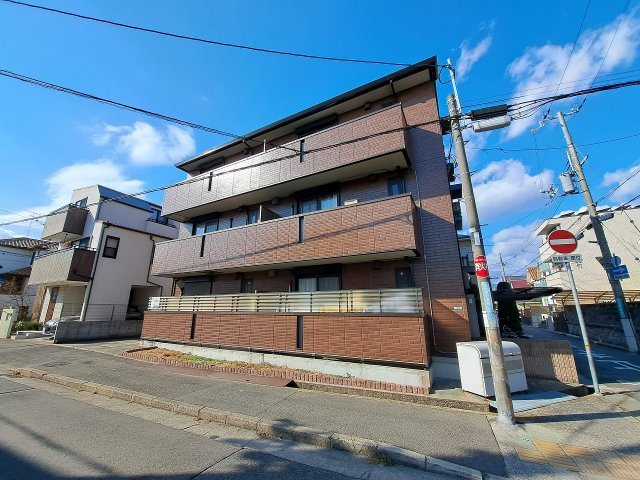 シリエジオ甲子園六番館の外観