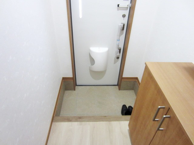 【玄関】