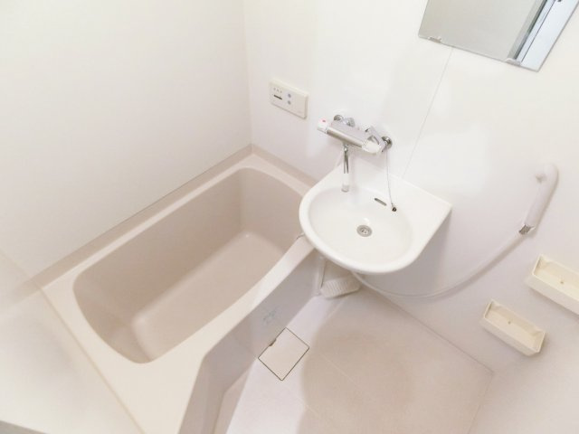 ノースウィングの浴室