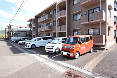 【空要確認】敷地内駐車場