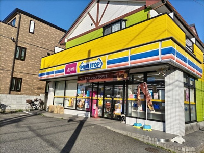 コンビニ