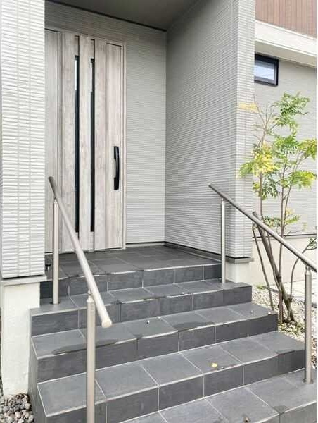 桜木町桜木戸建　　刈谷市近郊の賃貸はクラスホームのエントランス