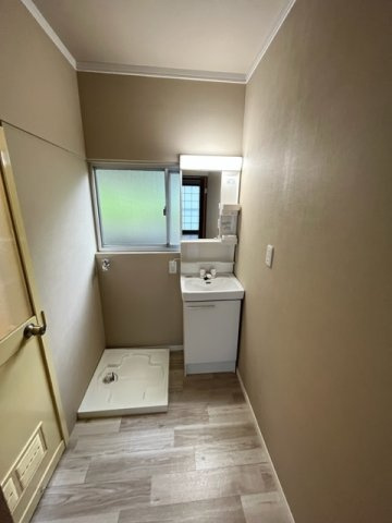 【独立洗面台】