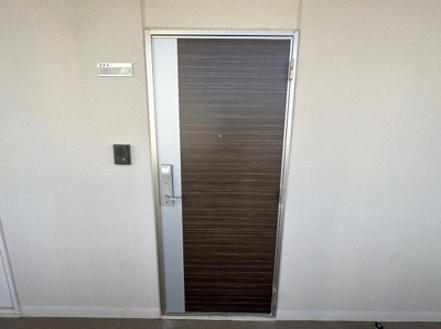 【玄関】 | ＨａｂｉｔａｔｉｏｎＤａｉｗａ（ＤＷ） | ＨａｂｉｔａｔｉｏｎＤａｉｗａ（ＤＷ）★那覇市安里エリア