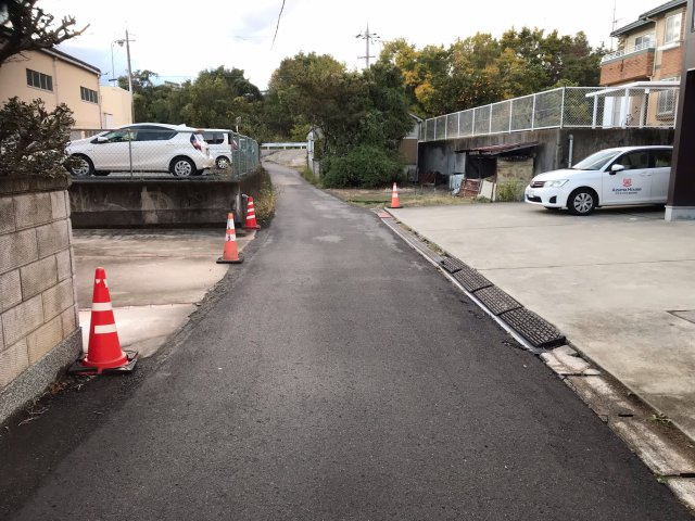 和歌山市府中・中古戸建・54519の前面道路含む現地写真