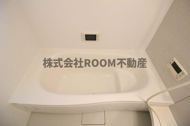 ガレント吉尾　A棟の洗面所|スペースが確保できる洗面所です