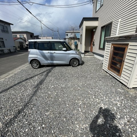 ハイツプラタナスⅡの駐車場