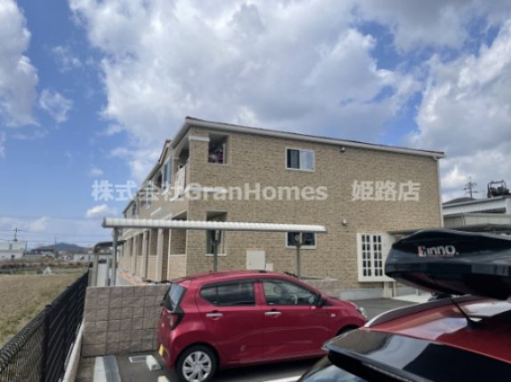 ザ・ビレッジグリーン飾東の外観